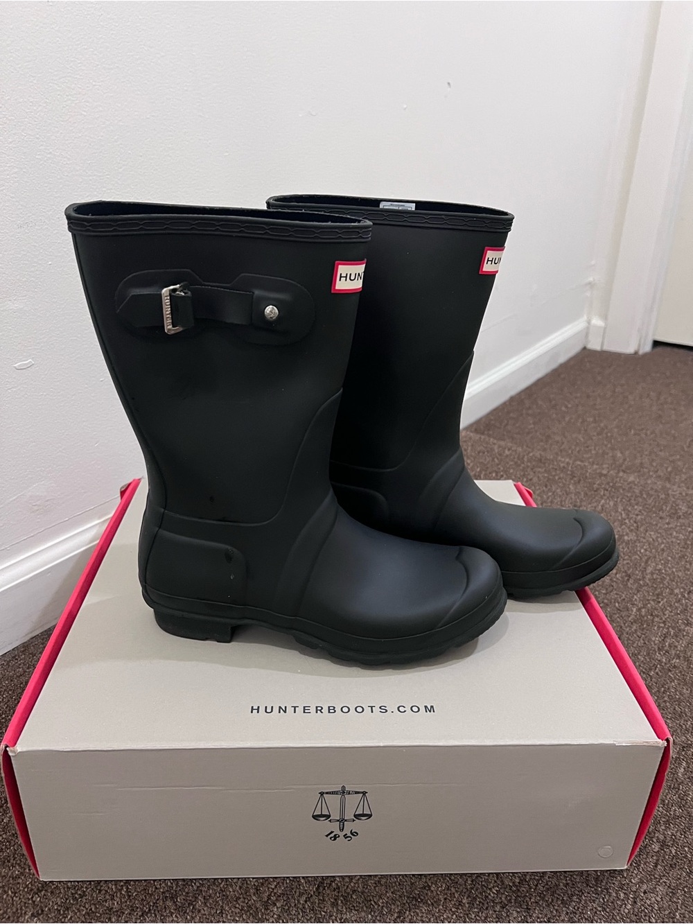 Hunter Matte Black Short Rain Boots with Red Logo